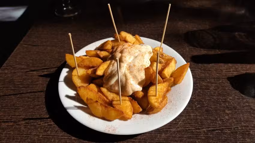 Loter&iacute;as y Bar Oeste