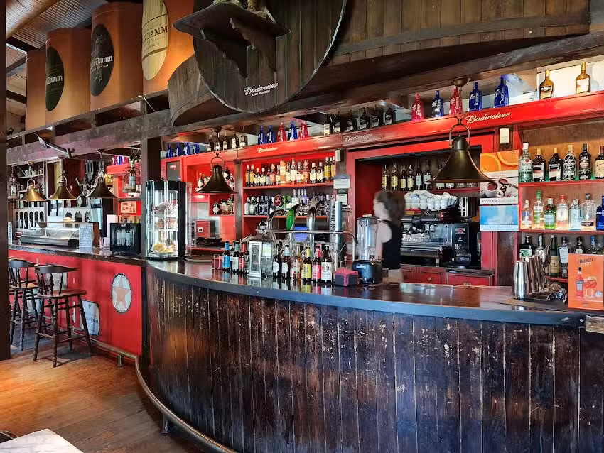 Louisiana American Tavern