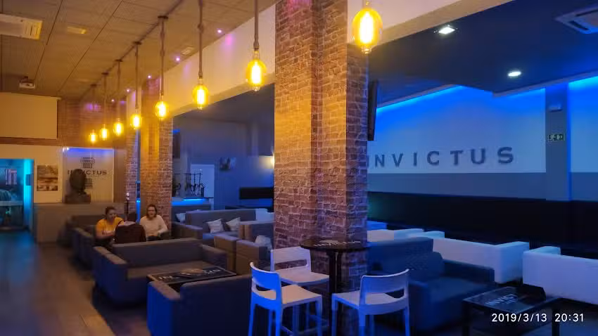Lounge Invictus