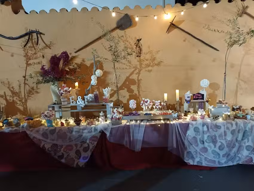 Lounge .Terraza &laquo;La Muralla &laquo;