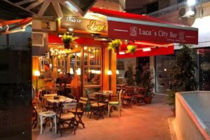 Luca&rsquo;s City Bar