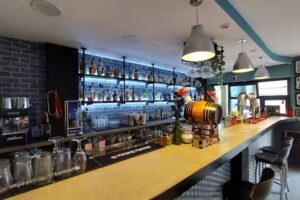 LUIGI&rsquo;S cocktails tapas & craft beers