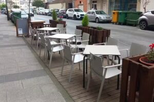 Madison Bar Caf&eacute;