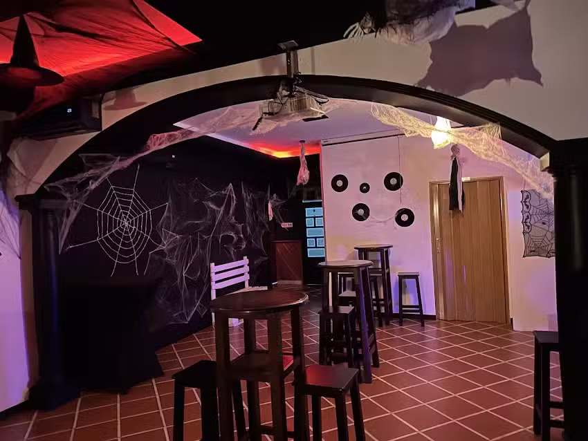 MAGAR&Uuml; COPAS