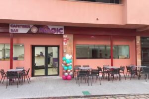 M&Agrave;GIC CAFETER&Iacute;A BAR