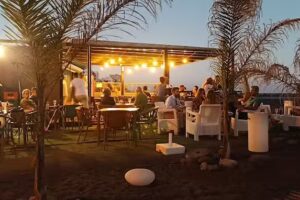 Malec&oacute;n kiosko