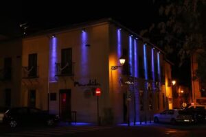 MANDALA ASSIAN LOUNGE