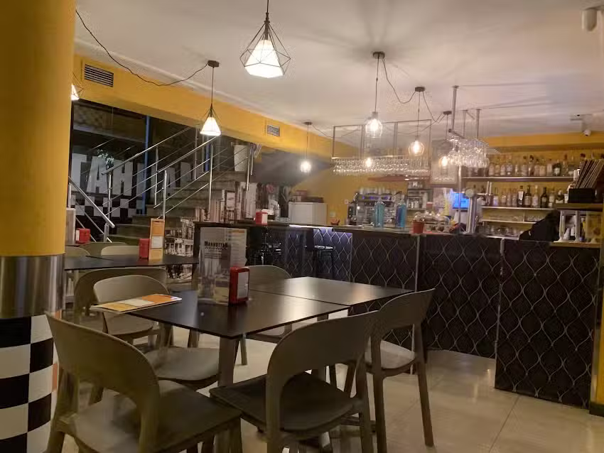 Manhattan Burger Bar
