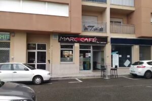 Marc Caf&eacute; Bar