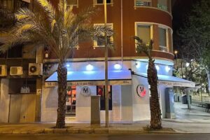 Marcel Street Club-Caf&eacute; Bistro