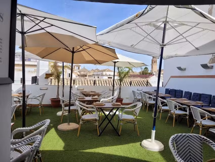 Mar&iacute;a Casta&ntilde;a