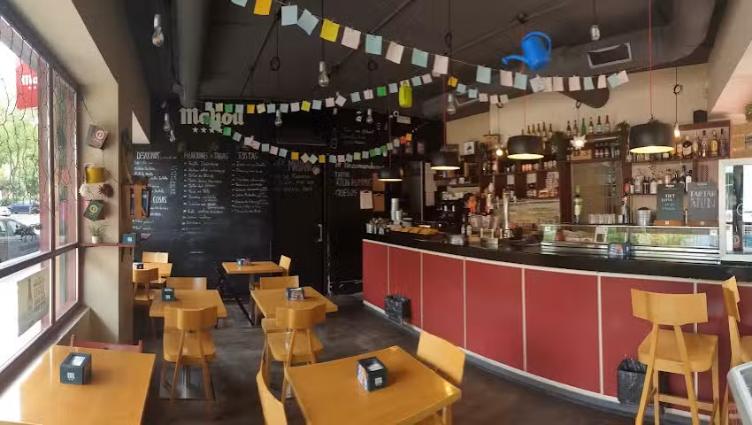 Mariana Caf&eacute; Bar & After Work