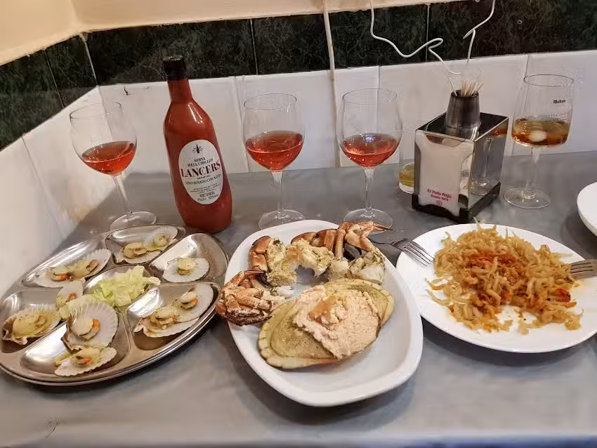 Marisquer&iacute;a El Pato Rojo desde 1974