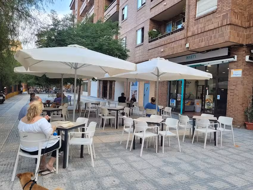 Mary&rsquo;s Bar & Cafeter&iacute;a