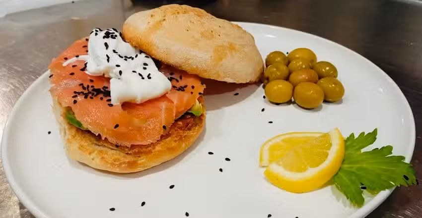 Mater s&rsquo;&Agrave;ngel