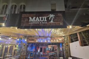 Maui Cocktail & Food Bar
