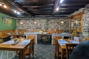 Mes&oacute;n a Marronda