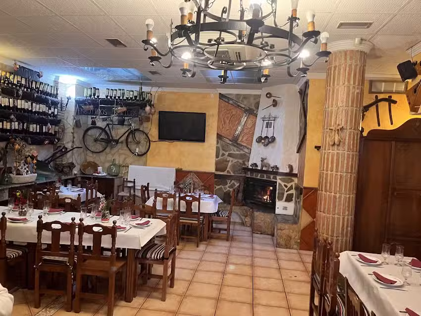 Mes&oacute;n Al -Andalus