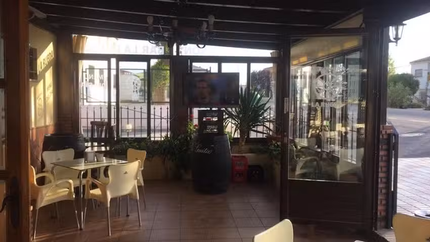 Meson bar la rueda