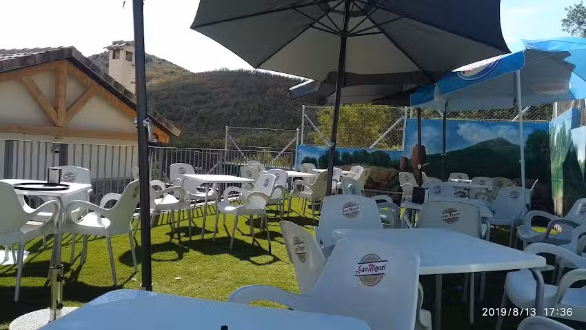 Mes&oacute;n Camino de la Dehesa