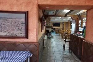 Mes&oacute;n Cantarranas By Manu