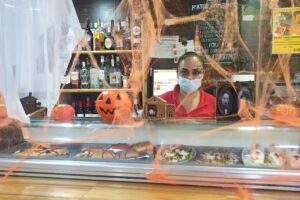 Mes&oacute;n De Las Patatas