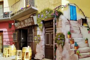 Mes&oacute;n de Piedra