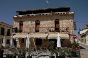 Mes&oacute;n Don Juli&aacute;n