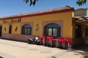 MESON &laquo;EL ALBERO&raquo;