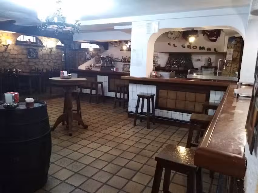 Mes&oacute;n El Gral