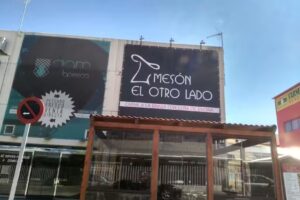 Mes&oacute;n el otro Lado