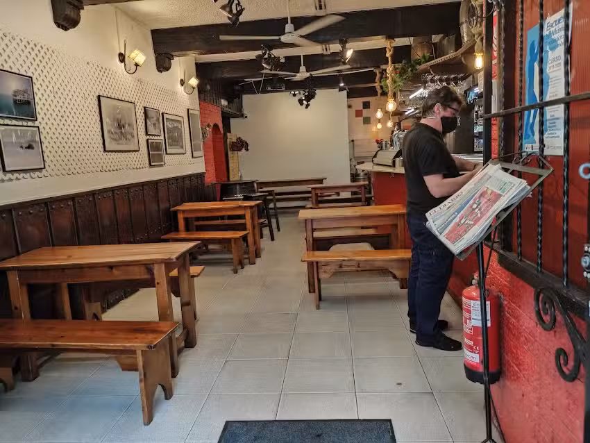 Mes&oacute;n El Refugio
