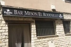 Mes&oacute;n El Rodenillo