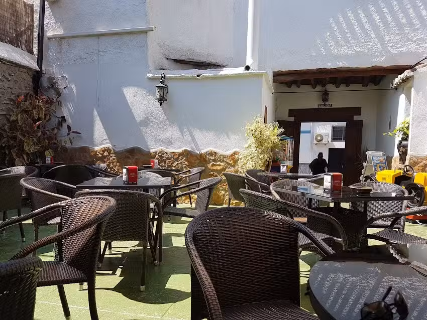 Mes&oacute;n El Viejo Molino