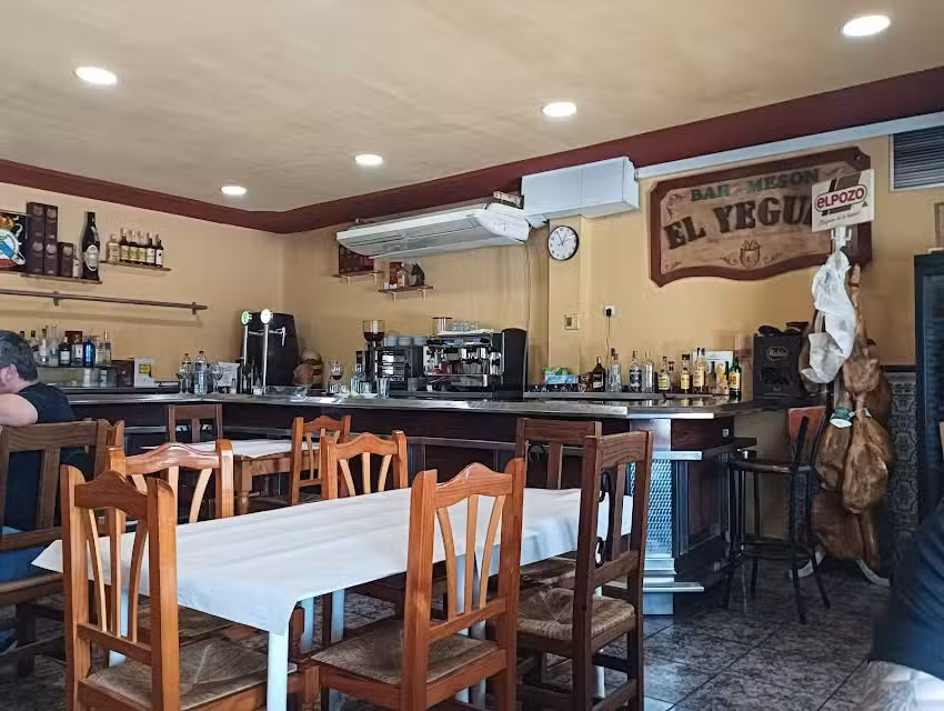 Mes&oacute;n El Yeguas / Carne a la Brasa