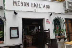Mes&oacute;n Emiliano