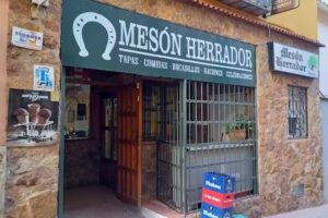 Mes&oacute;n Herrador