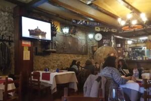 Mes&oacute;n La Abad&iacute;a