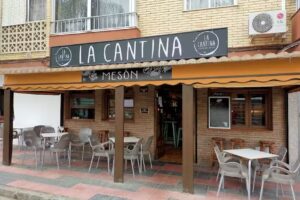 MES&Oacute;N LA CANTINA Caf&eacute;s, Tapas y raciones