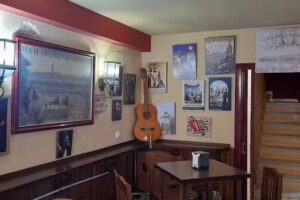 Mes&oacute;n La Piedra