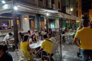 Mes&oacute;n La Taberna