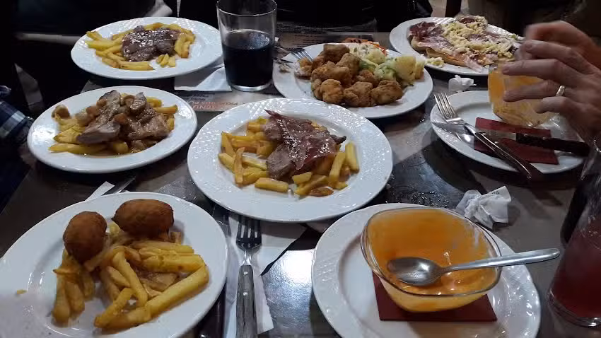 Mes&oacute;n Las Torres