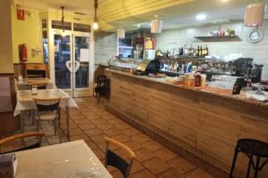 MES&Oacute;N MOLINO.