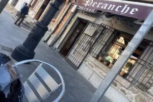 Mes&oacute;n Peranche