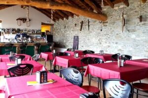 Mes&oacute;n restaurante O Descanso