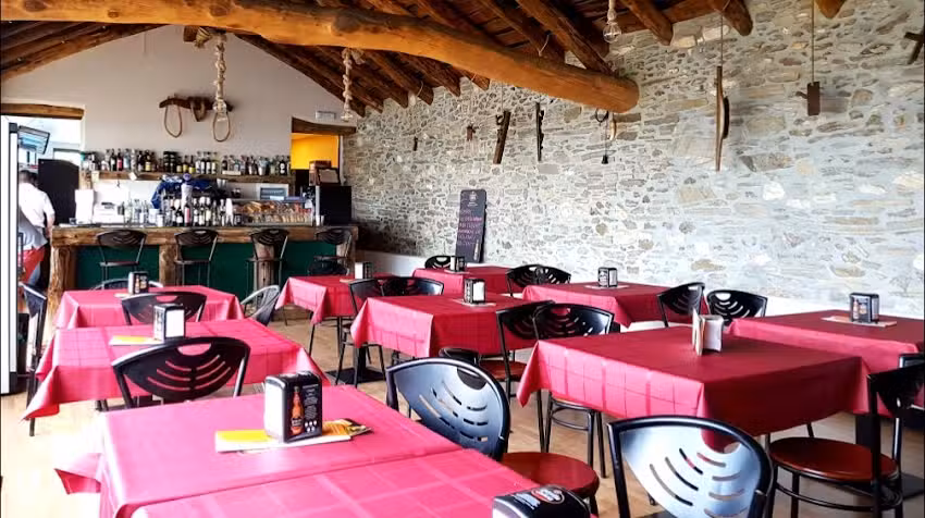 Mes&oacute;n restaurante O Descanso