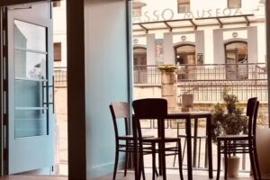 Mientras Tanto Caf&eacute;