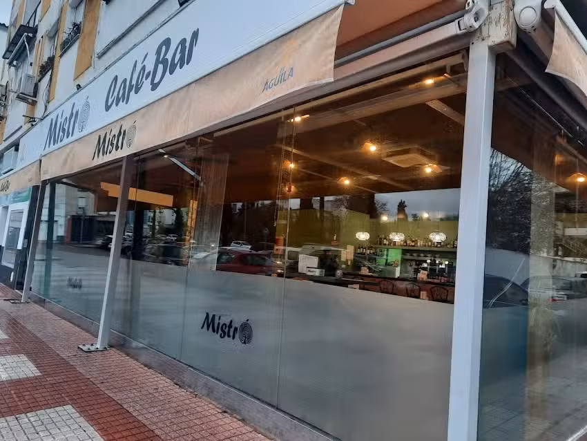 Mistr&oacute; Cafe-Bar