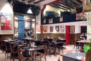 MOMO AVINY&Oacute; I Restaurant de tapas Barri G&ograve;tic