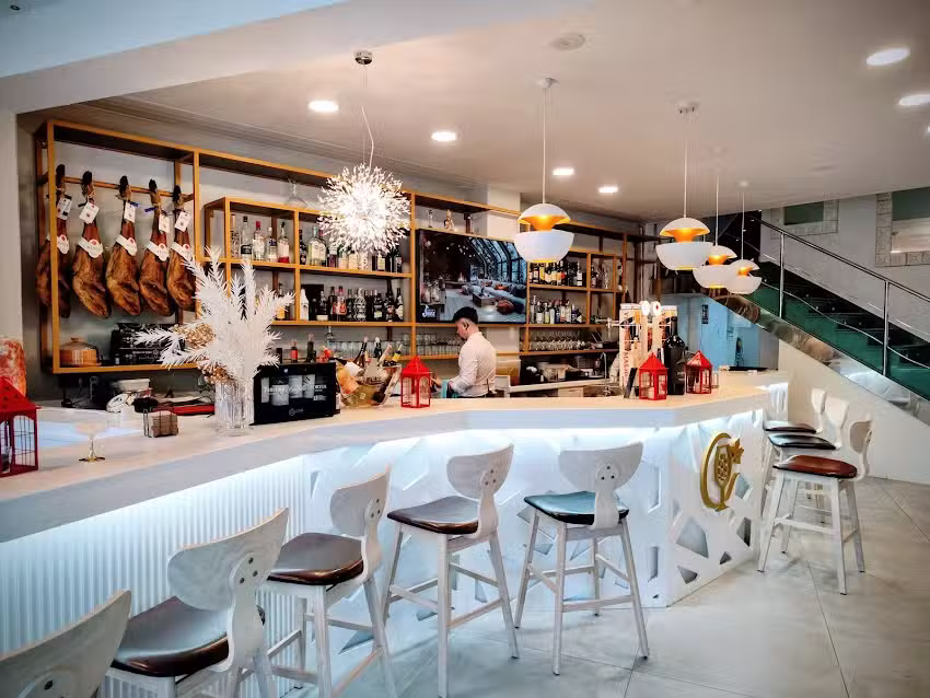 Moscatel 45 &ndash; Vinos y Brasas